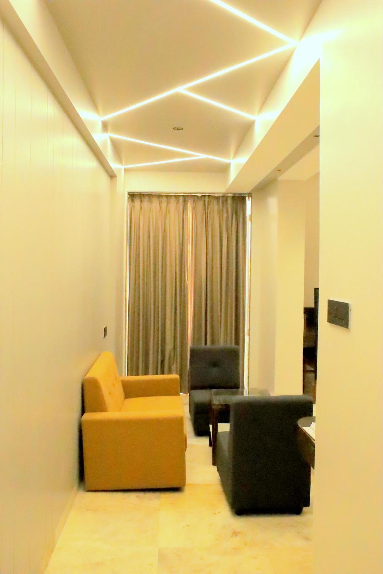 Hotel Statusinn, Ichalkaranji Экстерьер фото