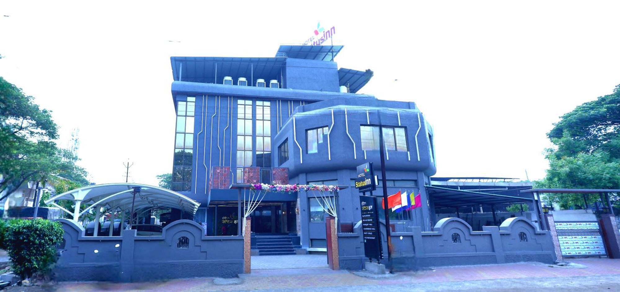 Hotel Statusinn, Ichalkaranji Экстерьер фото