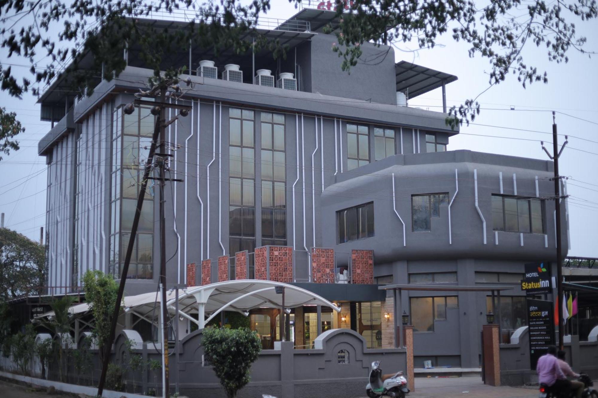 Hotel Statusinn, Ichalkaranji Экстерьер фото